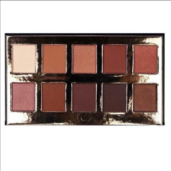 Crown Brush Fuego Eyeshadow Palette - Picture 3 of 13